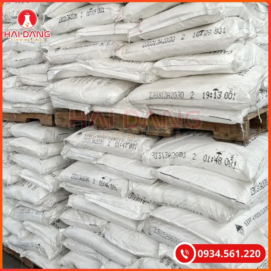 Xút Vảy NaOH 98% Trung Quốc Tẩy Rửa Công Nghiệp | Giá Tốt Tại Kho Hải Phòng